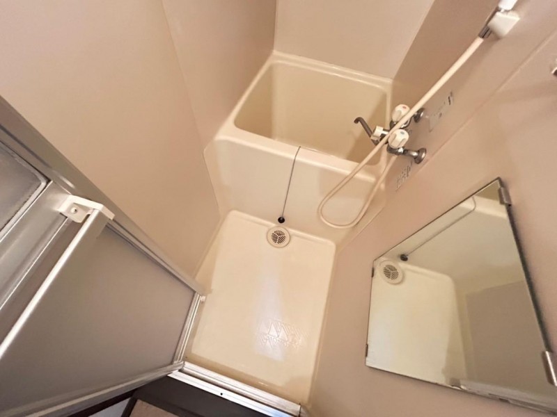 バス・シャワールーム　浴室