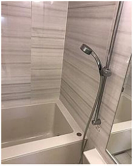 バス・シャワールーム　※別部屋の参考写真です。