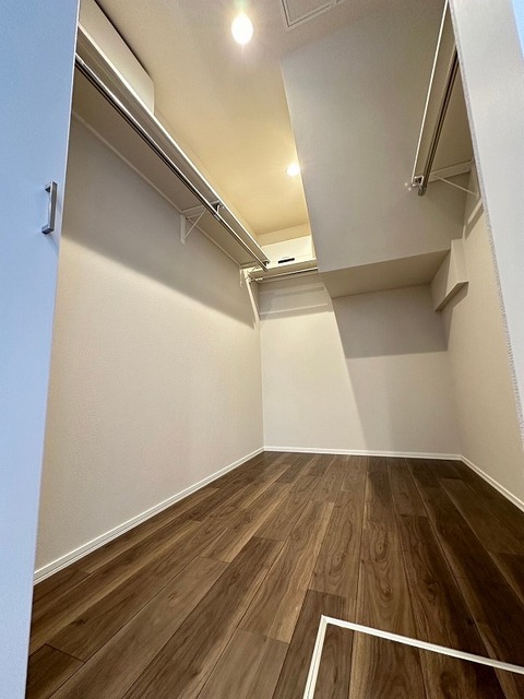 収納　★2帖のウォークインクローゼット★