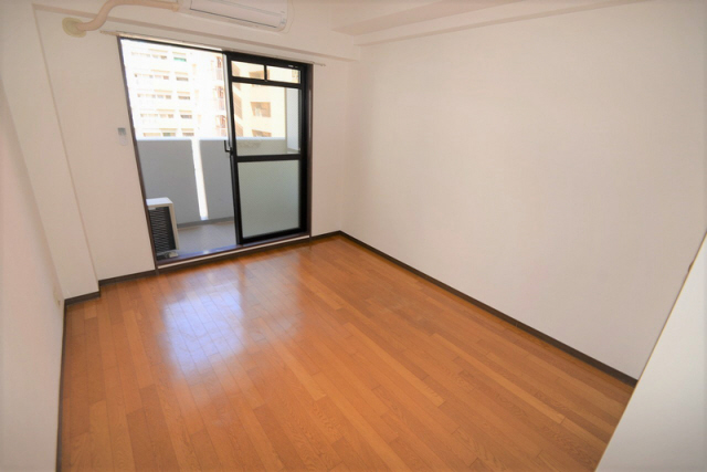 居室・リビング　写真は別のお部屋のものです