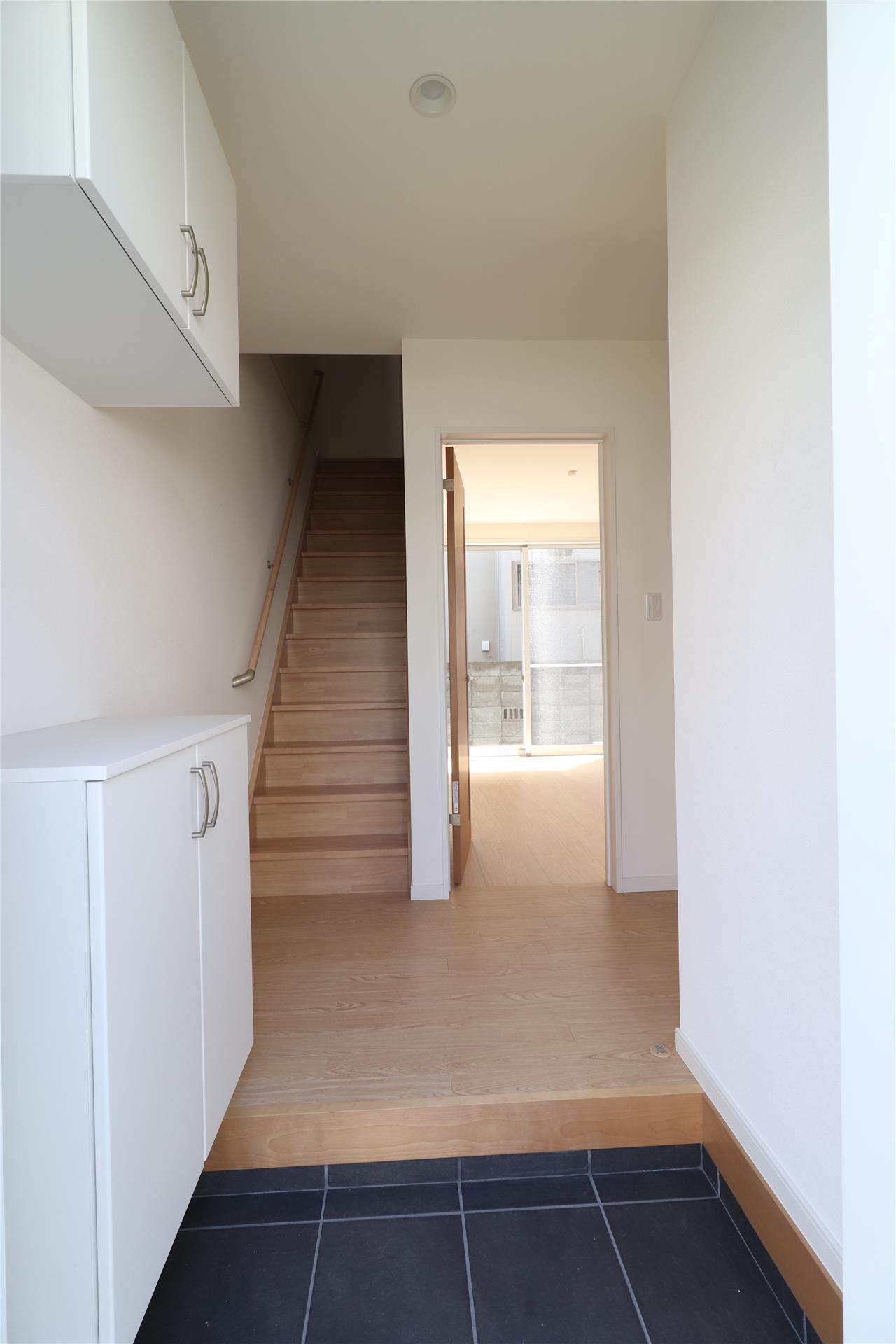 玄関　玄関スペースです♪