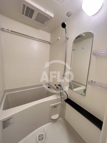 バス・シャワールーム　プレサンス南堀江ザ・センス　風呂