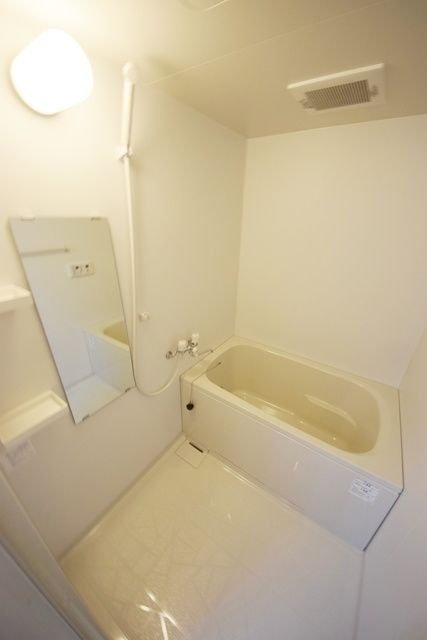 バス・シャワールーム　★綺麗な風呂ですね★