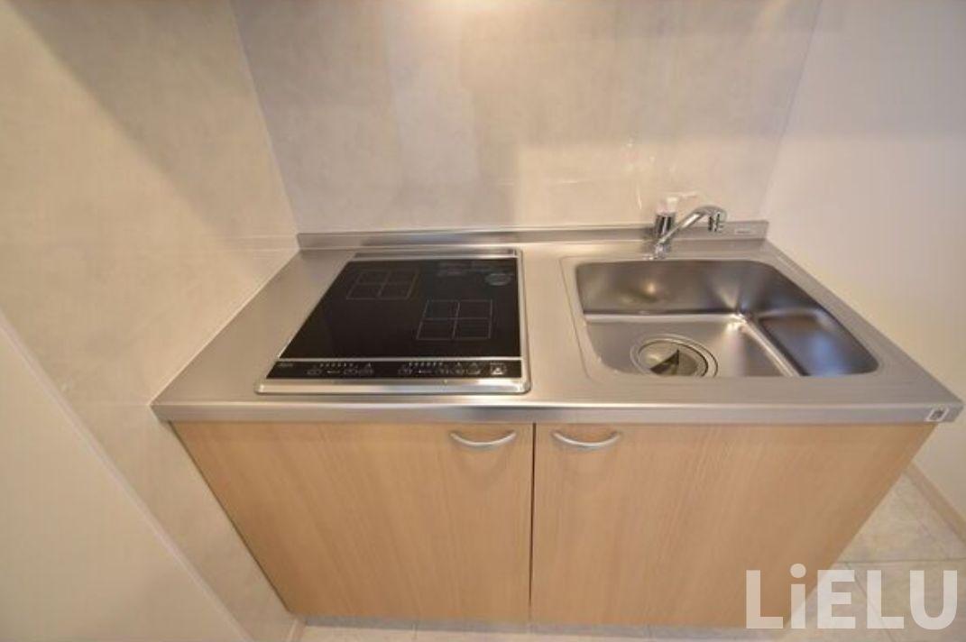 キッチン　同施工会社施工物件の参考写真になります※現況優先