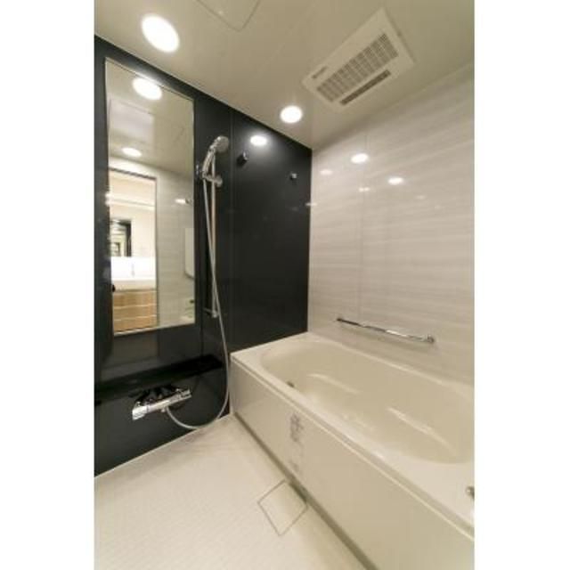 バス・シャワールーム　別部屋参考写真