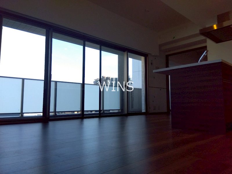 居室・リビング　※別部屋参考写真です