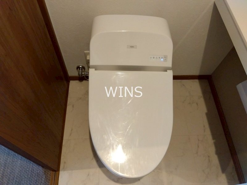 トイレ　※別部屋参考写真です