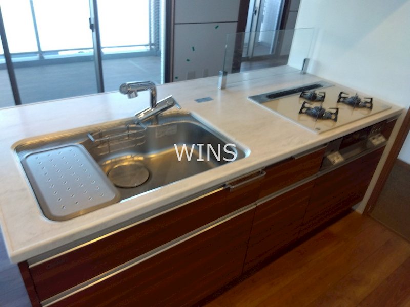 キッチン　※別部屋参考写真です