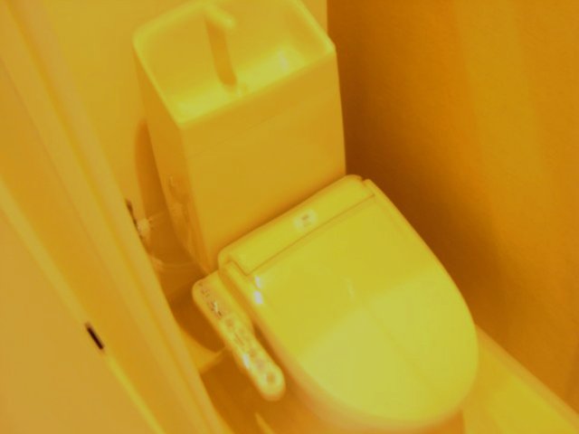 トイレ　シャワー付トイレ