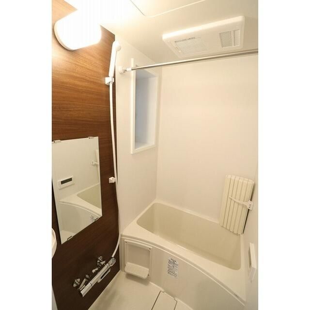 バス・シャワールーム　日々の疲れを癒すお風呂付です