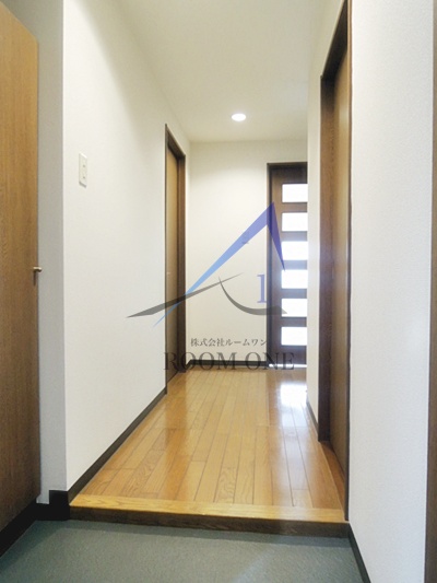 玄関　玄関です。