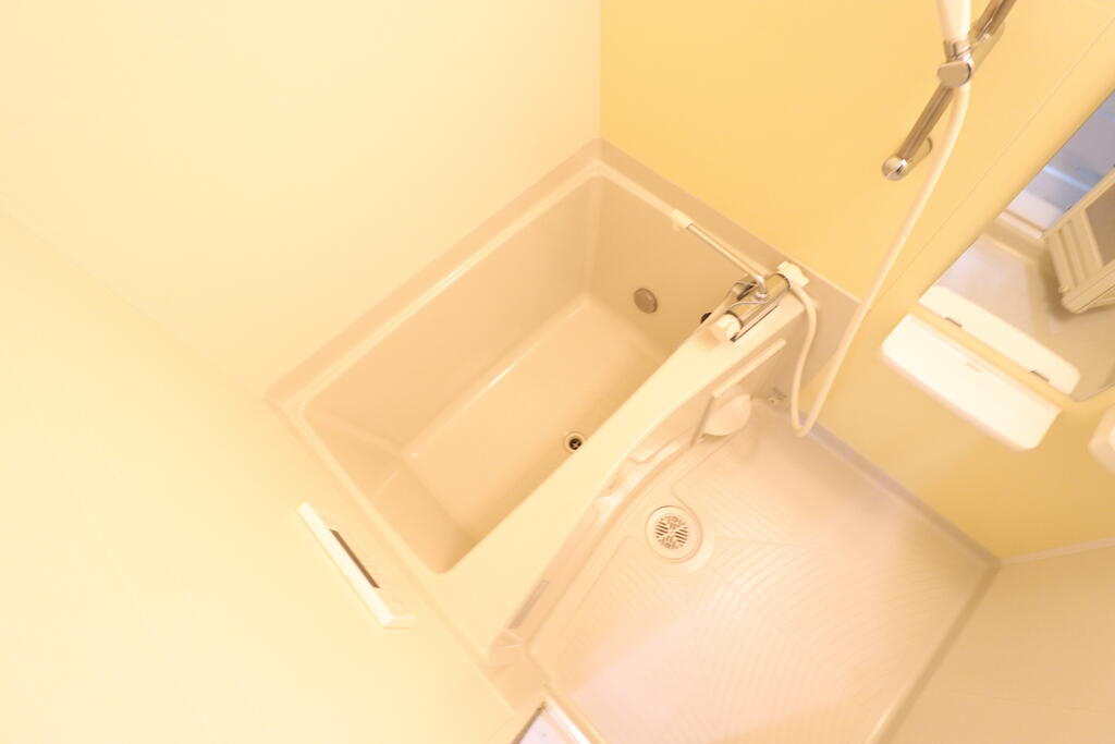 バス・シャワールーム　バスルーム