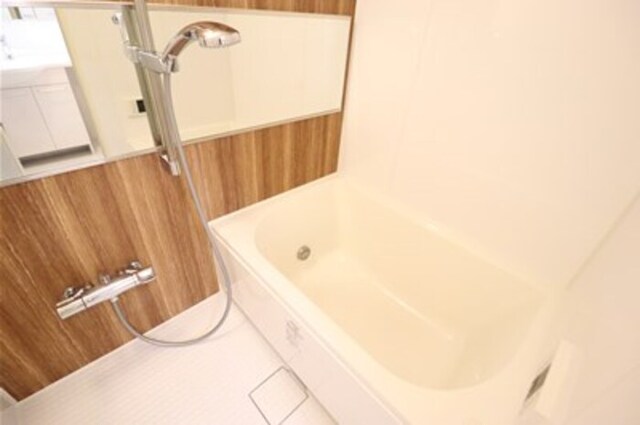 バス・シャワールーム　浴室