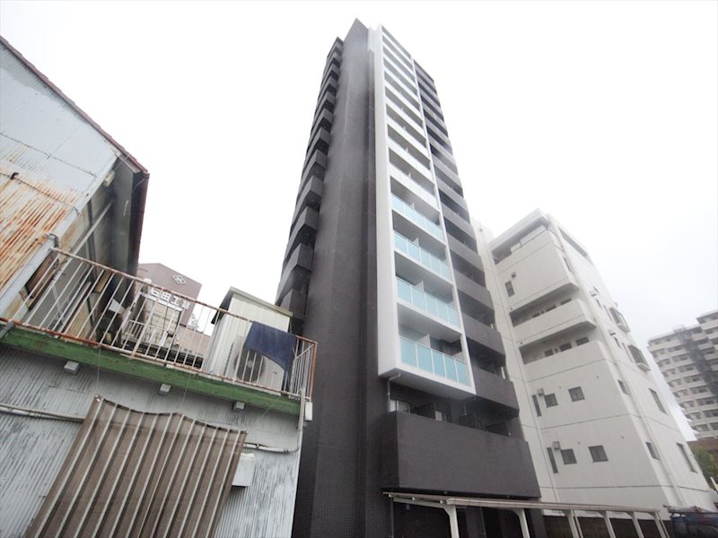 建物外観　外観　オートロック　宅配ＢＯＸ　防犯カメラ付