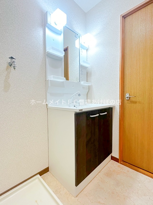 洗面設備　同型別部屋写真