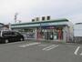 コンビニ　ファミリーマート豊橋緑ヶ丘店（コンビニ）まで311m