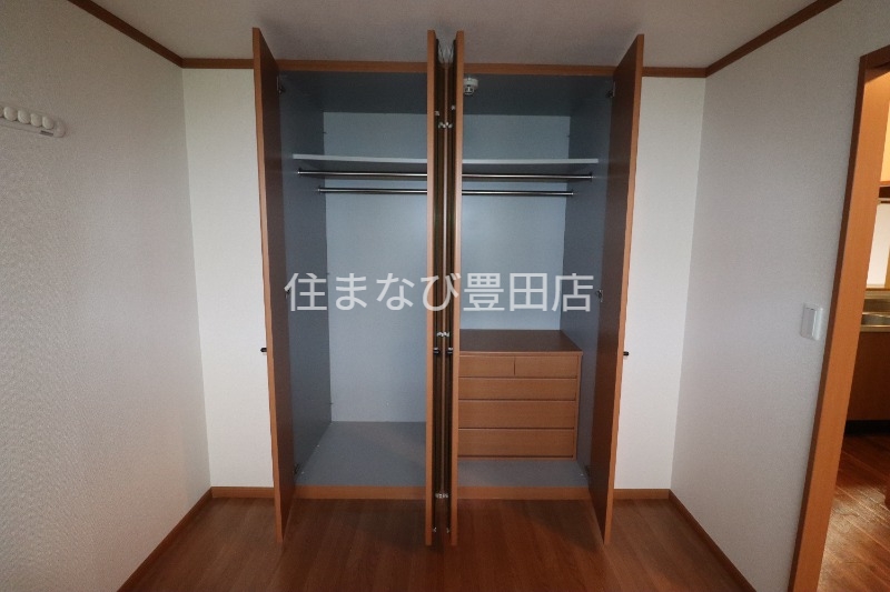 収納　同型別部屋写真