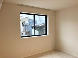 眺望　2番目の洋室6畳から外を望む