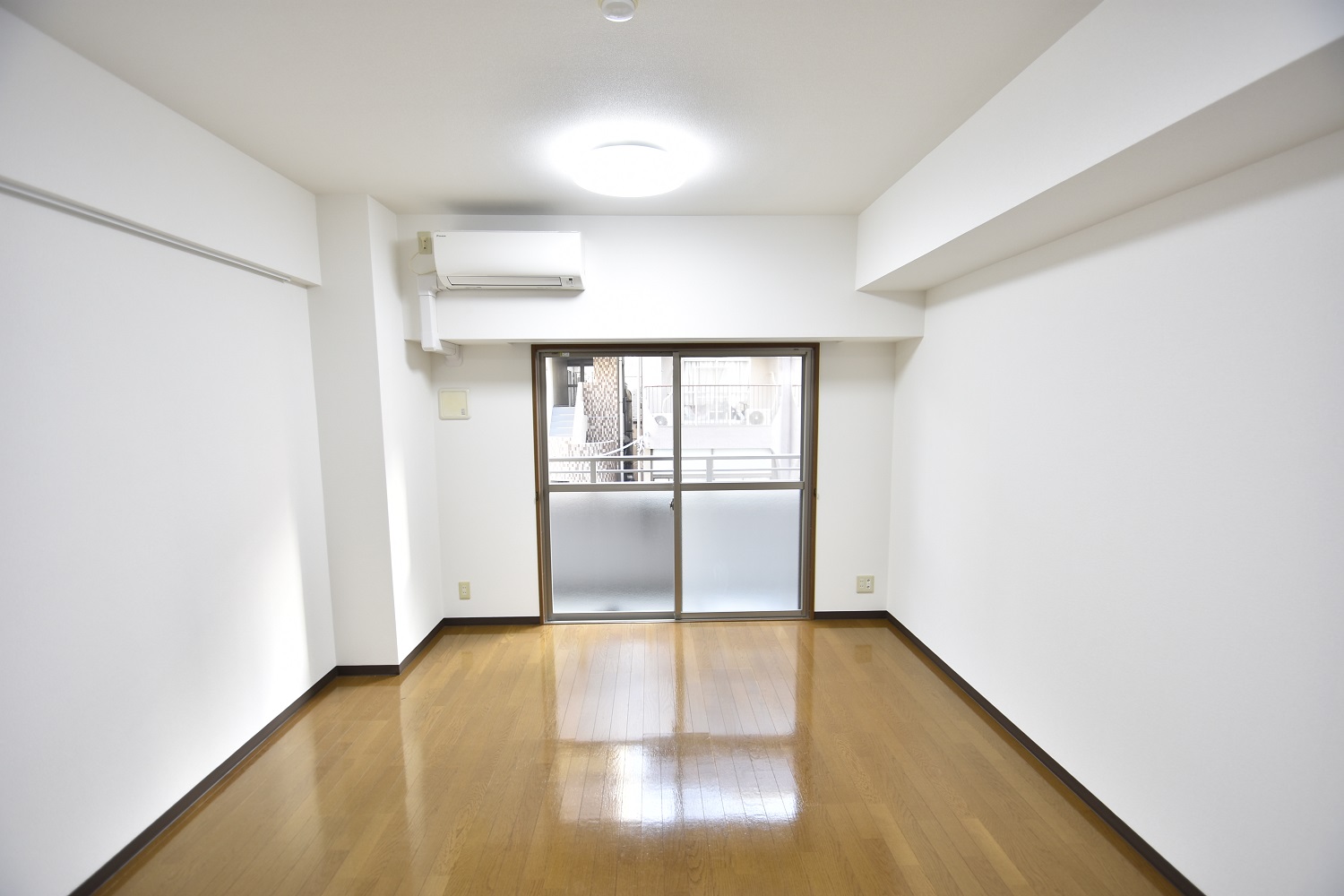 居室・リビング　東向きバルコニー