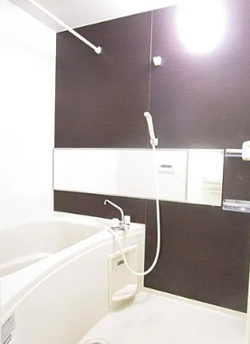 バス・シャワールーム　日々の疲れを癒すお風呂付です