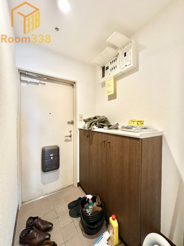 玄関　※クリーニング中