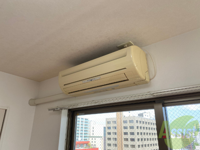 その他設備　ちゃんとエアコンもついているので、安心してくださいね。