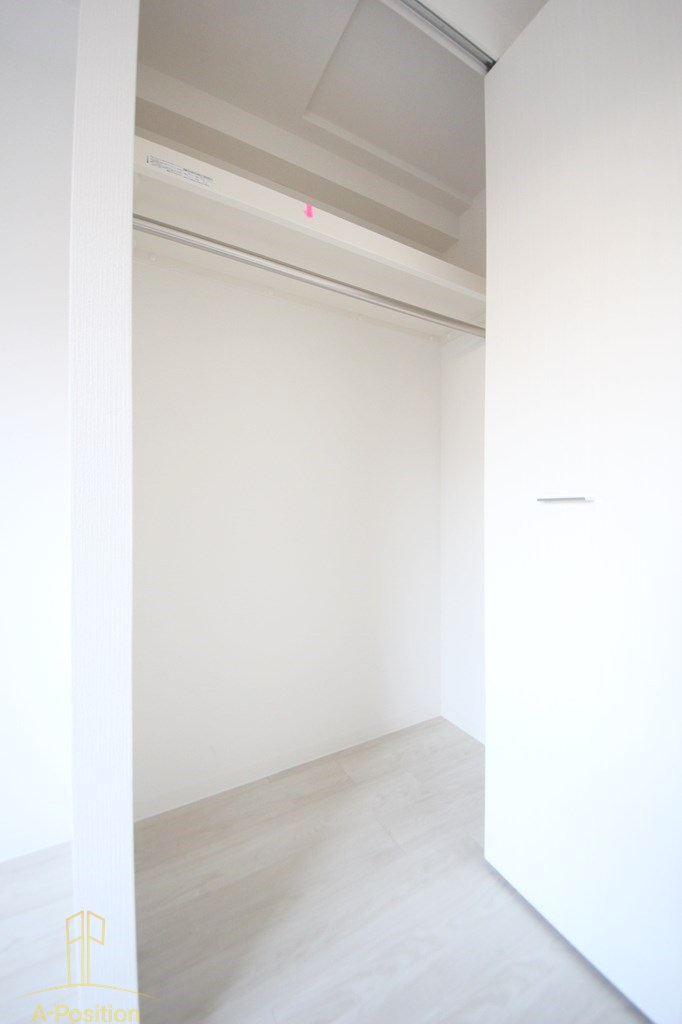 収納　アドバンス西梅田ビオス