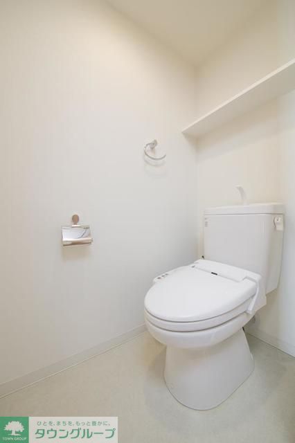 トイレ　※写真は同タイプ住戸です。