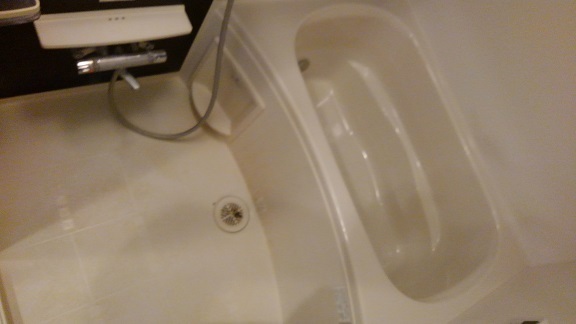 バス・シャワールーム　バス