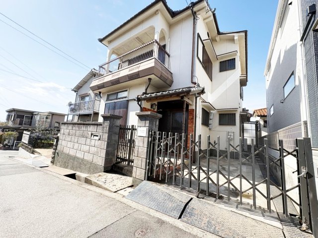 建物外観　日当たりの良い閑静な住宅街が嬉しいですよね！