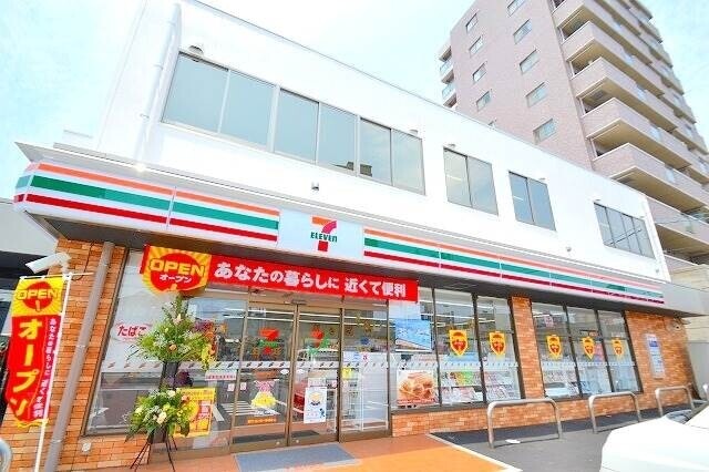 コンビニ　セブンイレブン　広島西原５丁目店（コンビニ）まで300m