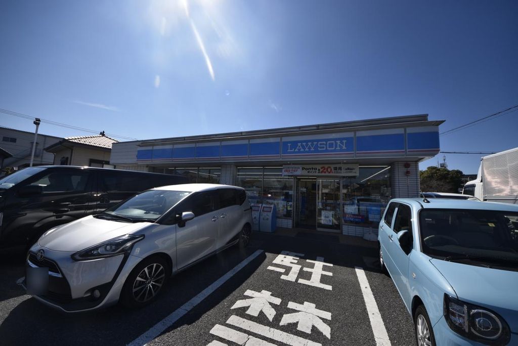 コンビニ　ローソン草加柳島町店（コンビニ）まで350m