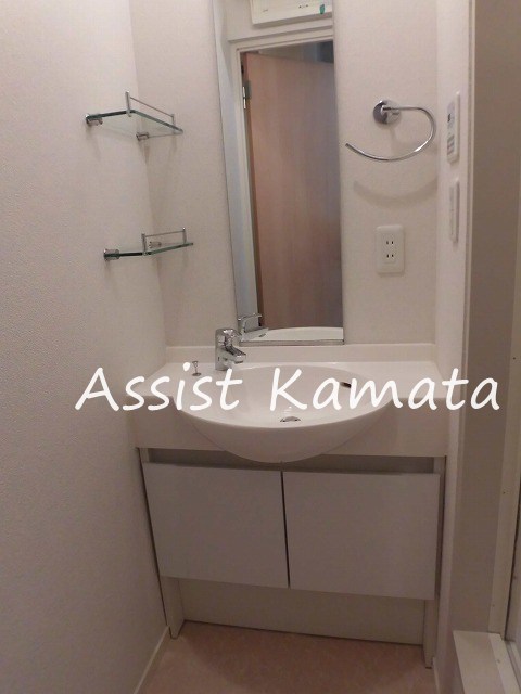 洗面設備　写真は同タイプの別号室です