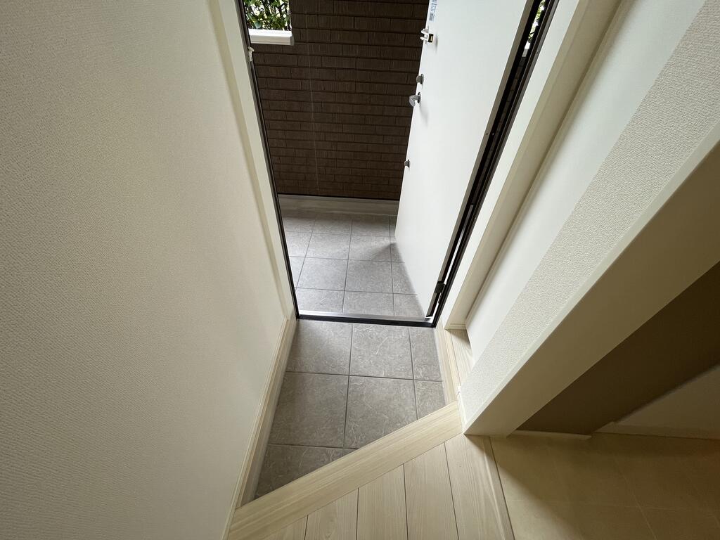 玄関　同施工会社別物件参考写真