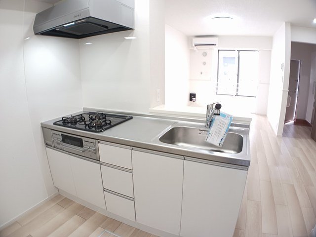 キッチン　キッチンでお料理をお楽しみください