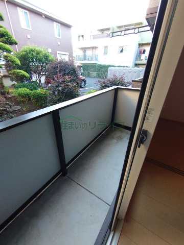バルコニー　別部屋参考写真となります。