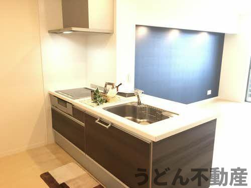 キッチン　うどん県のお部屋探しはうどん不動産へ うどんちゃんとLINE