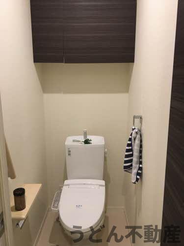 トイレ　うどん県のお部屋探しはうどん不動産へ うどんちゃんとLINE