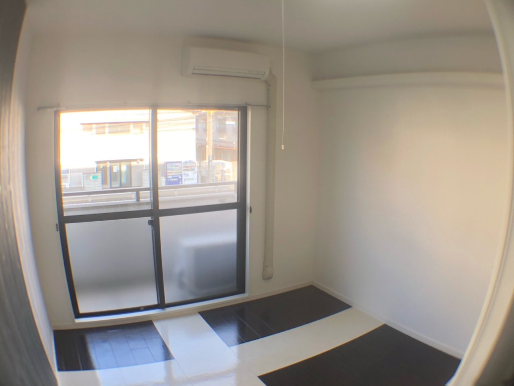 居室・リビング　エアコン付きで初期費用を抑えられます♪