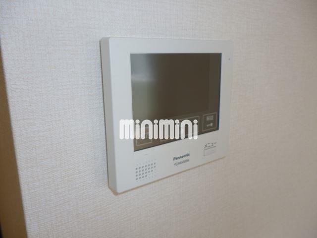 セキュリティ　急な来客時にも対応可能なモニターホンを完備しています