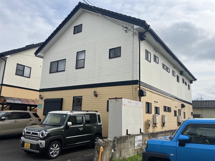 建物外観　駅までアクセスしやすいです！！