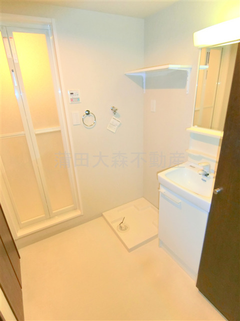 洗面設備　洗面脱衣所　独立洗面台　洗濯機置き場