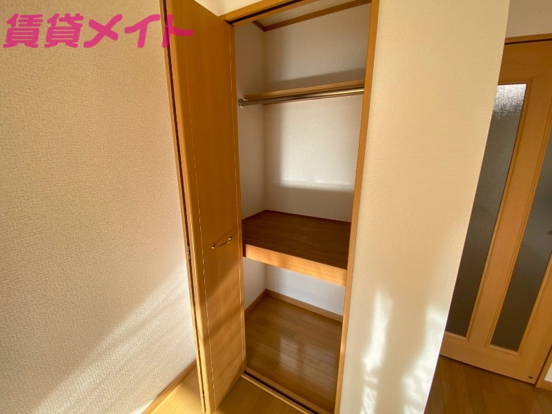 収納　同型タイプ