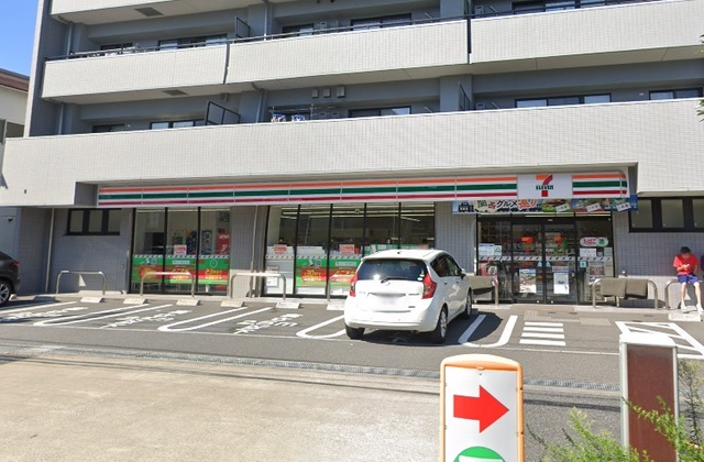 コンビニ　セブンイレブン江東塩浜店（コンビニ）まで170m