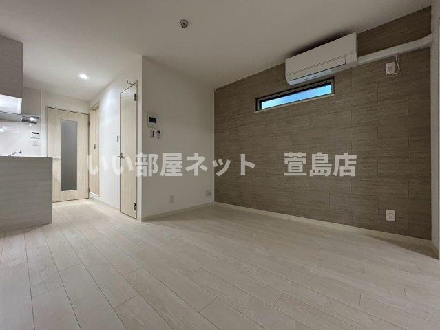 ラモーナ出口の居間写真