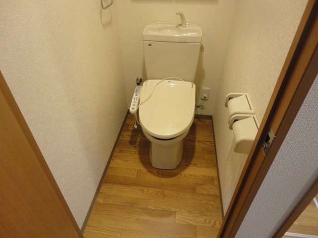 トイレ　シャワー付トイレ