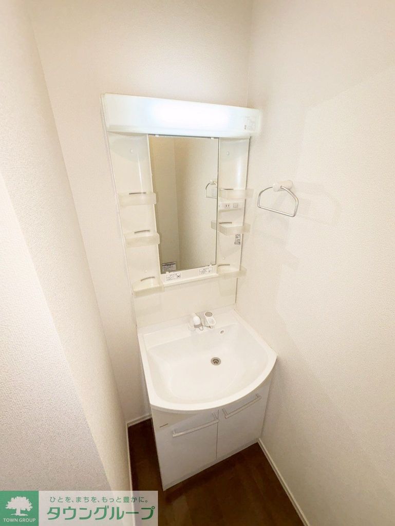 洗面設備　同物件別号室参考写真