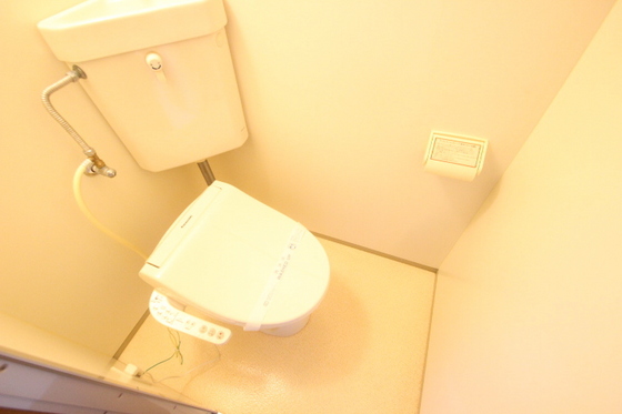 トイレ　※別部屋の写真です