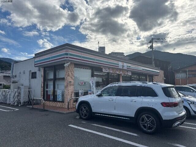 コンビニ　セブンイレブン二丈深江店（コンビニ）まで2959m