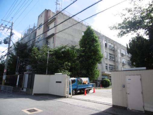 中学校　若江中学校（中学校）まで432m